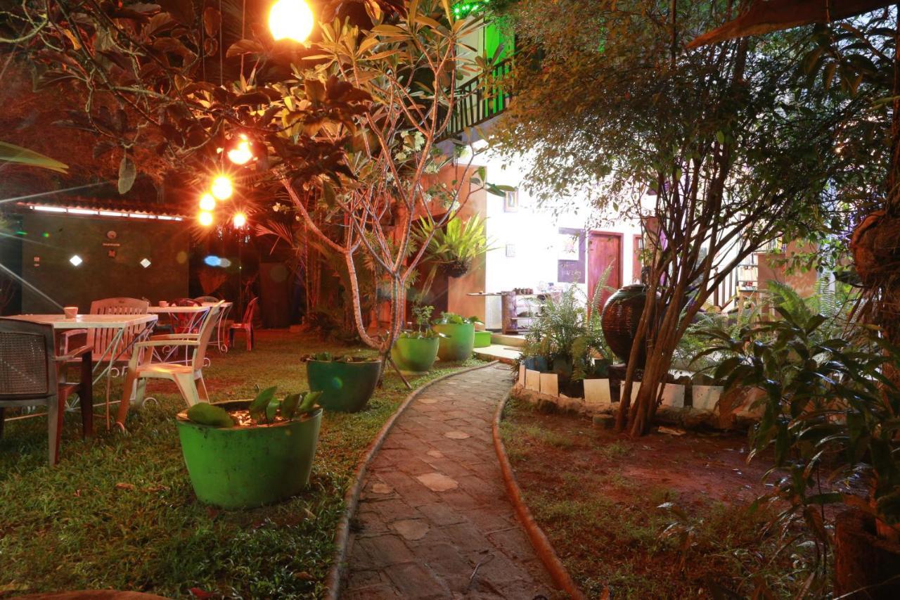 Pearl Villa Rooms And Hostel Unawatuna Exterior foto